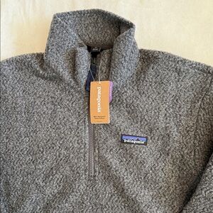 NWT Patagonia Men's Quarter Zip Sweater in Charcoal Size XS